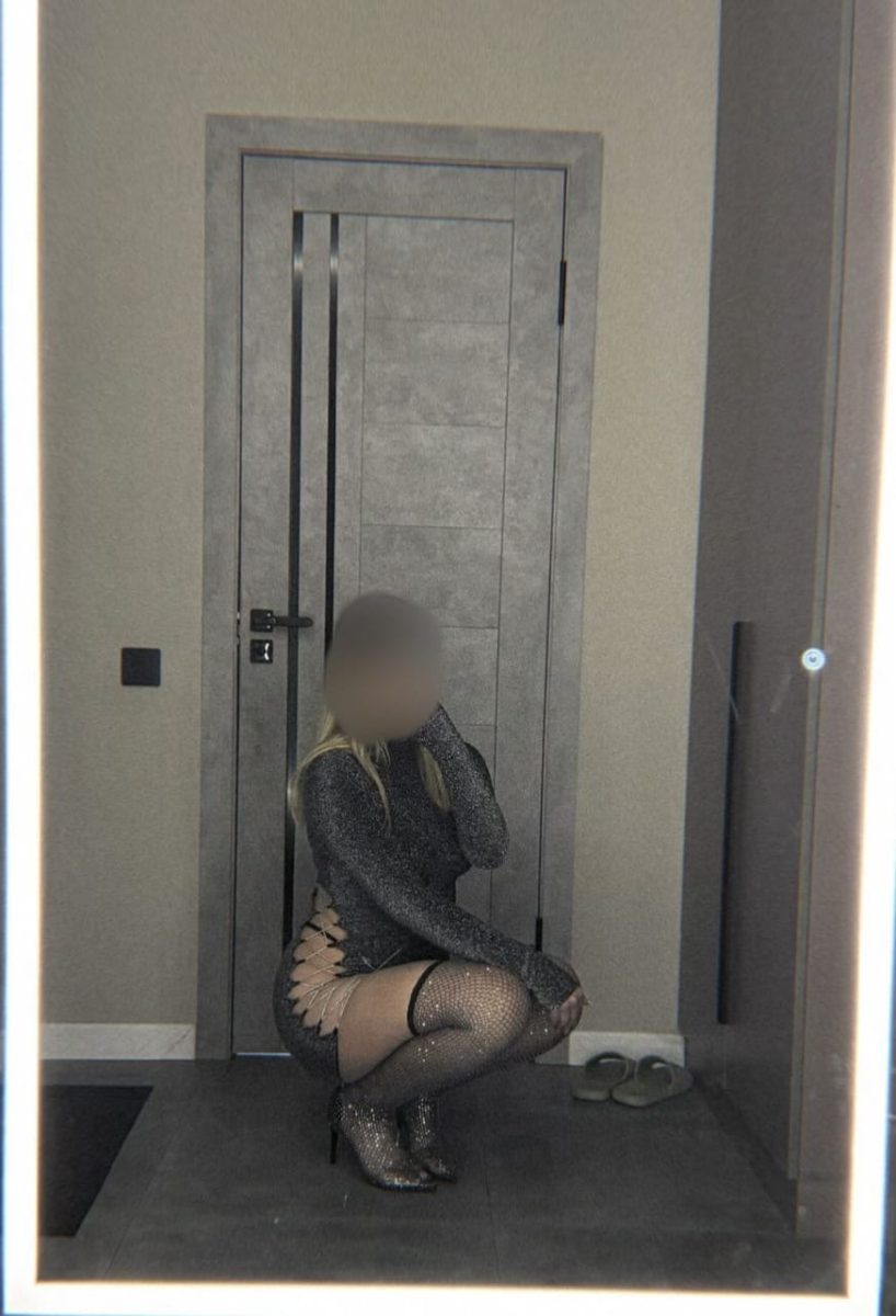 Ellona escort, 23 лет — проститутка Выезд из Тараз