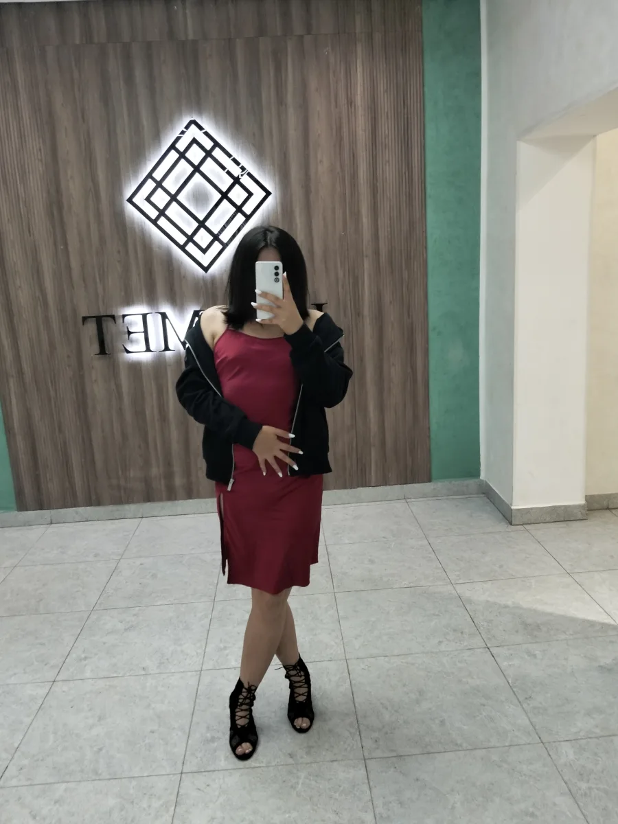 Dina, 24 лет — проститутка Астана